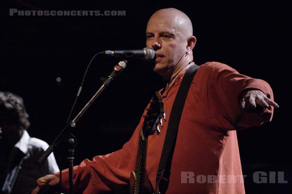 THE SILENCERS - 2005-04-11 - PARIS - Trabendo - 
